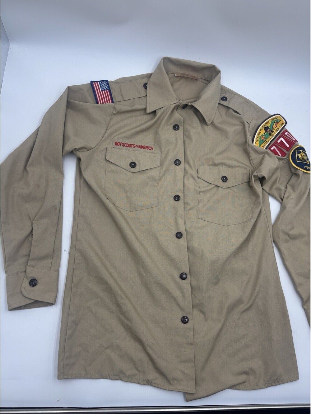 Boy Scouts Uniform Shirt Size Medium Long Sleeve Tan Sleeve BSA Scout  14 Neck